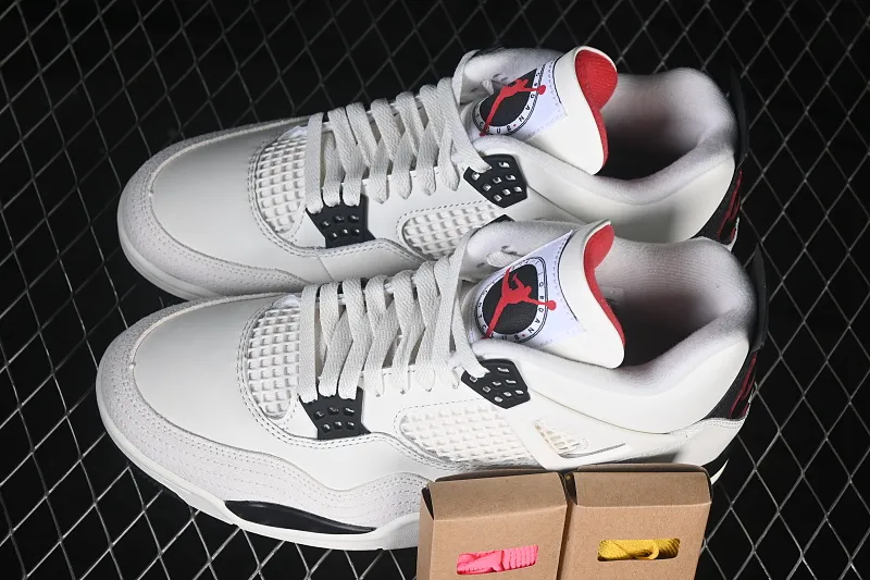 All categories Air Jordan Jordan series basketball shoes Air Jordan 4 LJR version Air Jordan 4 Retro "Flight Club" AJ4 Joe 4 Flight Club IM4002-100